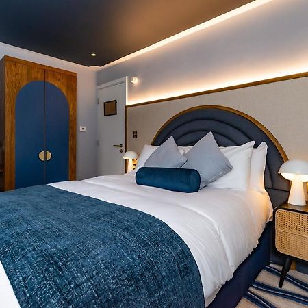 Отель The Anchorage Canford Cliffs Экстерьер фото